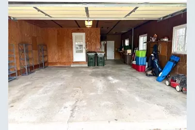 150 Hillcrest Circle, Sun Prairie, WI 53590 - Photo 3