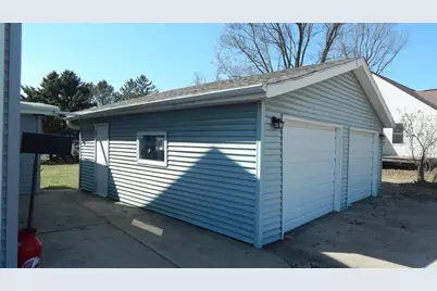 109 E Dodge Street, Ridgeville, WI 53533 - Photo 7