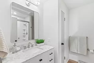 5501 Jan Dr, Fitchburg, WI 53711 - Photo 15