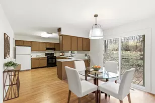 5501 Jan Dr, Fitchburg, WI 53711 - Photo 7