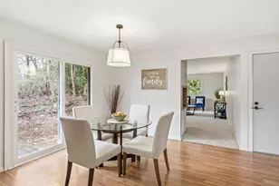 5501 Jan Dr, Fitchburg, WI 53711 - Photo 11