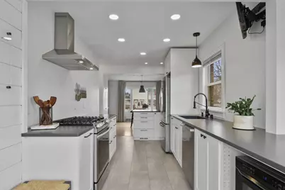 2741 Milwaukee Street, Madison, WI 53704 - Photo 9