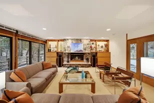 209 Saratoga Cir, Madison, WI 53705 - Photo 9