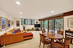 209 Saratoga Cir, Madison, WI 53705 - Photo 13