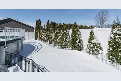 3650 Solar Avenue, Janesville, WI 53548 - Photo 49