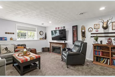 3650 Solar Avenue, Janesville, WI 53548 - Photo 27