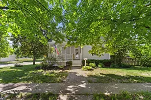 602 E Exchange St, Brodhead, WI 53520 - Photo 35