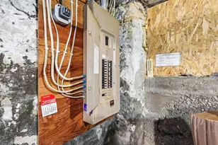 736 E Johnson St, Madison, WI 53703 - Photo 27