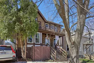 736 E Johnson St, Madison, WI 53703 - Photo 3