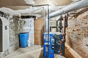 736 E Johnson St, Madison, WI 53703 - Photo 25