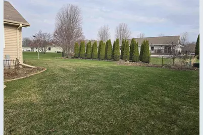 4295 Kingsford Drive, Janesville, WI 53546 - Photo 5