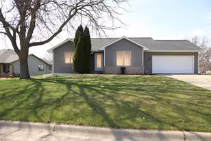 4225 Whitney St, Janesville, WI 53546 - Photo 1