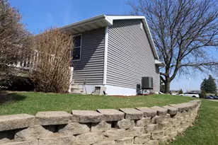 4225 Whitney St, Janesville, WI 53546 - Photo 31