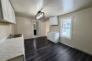 622 16th Ave, Monroe, WI 53566 - Photo 9