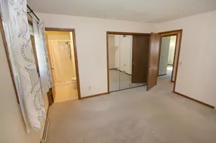 614 Engelhart Dr, Madison, WI 53713 - Photo 13