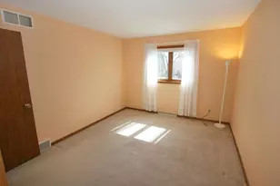 614 Engelhart Dr, Madison, WI 53713 - Photo 23