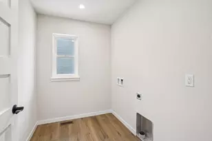 2463 Russell Ct, Reedsburg, WI 53959 - Photo 19