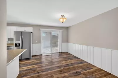 1841 S Walnut Street, Janesville, WI 53546 - Photo 7