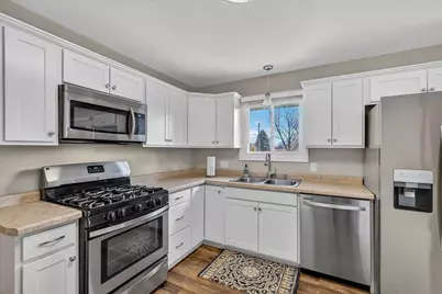 1841 S Walnut Street, Janesville, WI 53546 - Photo 11