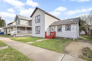 433 S Jackson St, Janesville, WI 53548 - Photo 3