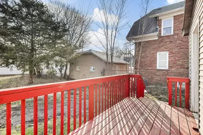 433 S Jackson Street, Janesville, WI 53548 - Photo 7