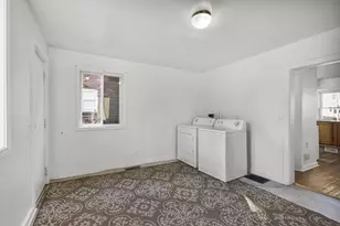 433 S Jackson St, Janesville, WI 53548 - Photo 19