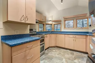 140 Sugar Maple Cir, Lake Delton, WI 53965 - Photo 11