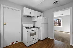 901 Brewster Ave, Beloit, WI 53511 - Photo 13