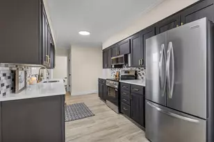 1306 W Wisconsin St, Portage, WI 53901 - Photo 13