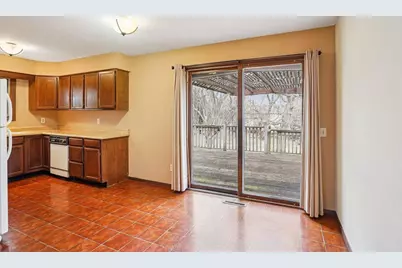 5800 Tudor Drive, Fitchburg, WI 53711 - Photo 9