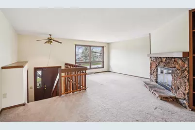 5800 Tudor Drive, Fitchburg, WI 53711 - Photo 5