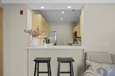 1037 Williamson Street #107, Madison, WI 53703 - Photo 7