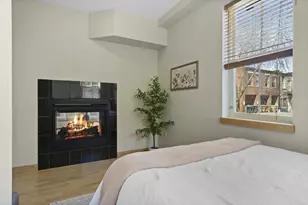 1037 Williamson St, Madison, WI 53703 - Photo 21