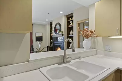 1037 Williamson Street #107, Madison, WI 53703 - Photo 13