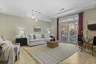 1037 Williamson St, Madison, WI 53703 - Photo 5