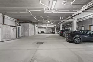 1037 Williamson St, Madison, WI 53703 - Photo 35