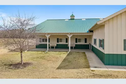 E10059 Block Road, Prairie Du Sac, WI 53578 - Photo 7