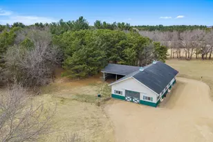 E10059 Block Rd, Prairie Du Sac, WI 53578 - Photo 9