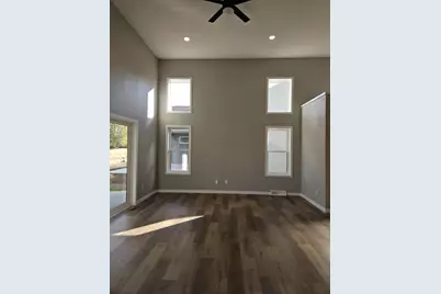 3711 Newcastle Drive #35, Janesville, WI 53546 - Photo 5