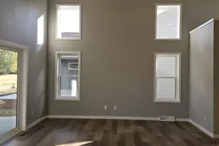 3711 Newcastle Dr, Janesville, WI 53546 - Photo 5