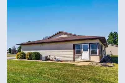 623 Saddle Ridge, Portage, WI 53901 - Photo 5