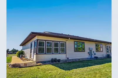 623 Saddle Ridge, Portage, WI 53901 - Photo 9