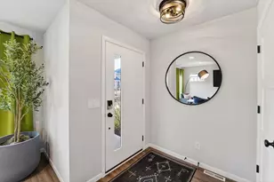 6124 Ragan St, Madison, WI 53718 - Photo 3