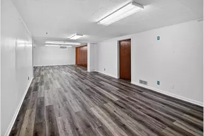 1806 Sachtjen Street, Madison, WI 53704 - Photo 15