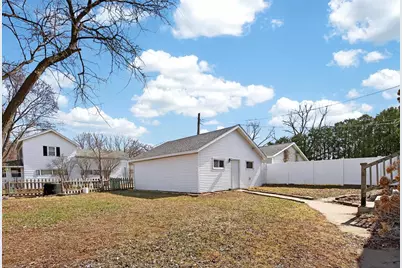 411 Witter Street, Wisconsin Rapids, WI 54494 - Photo 3