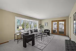 7207 Shirley Ct, Middleton, WI 53562 - Photo 23