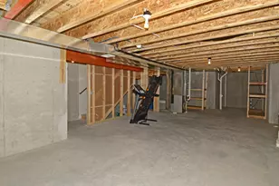 6137 Driscoll Dr, Madison, WI 53718 - Photo 27