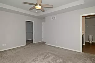 6137 Driscoll Dr, Madison, WI 53718 - Photo 17