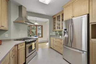 2529 Gregory St, Madison, WI 53711 - Photo 9