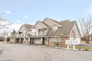 3282 Stonecreek Dr, Madison, WI 53719 - Photo 31